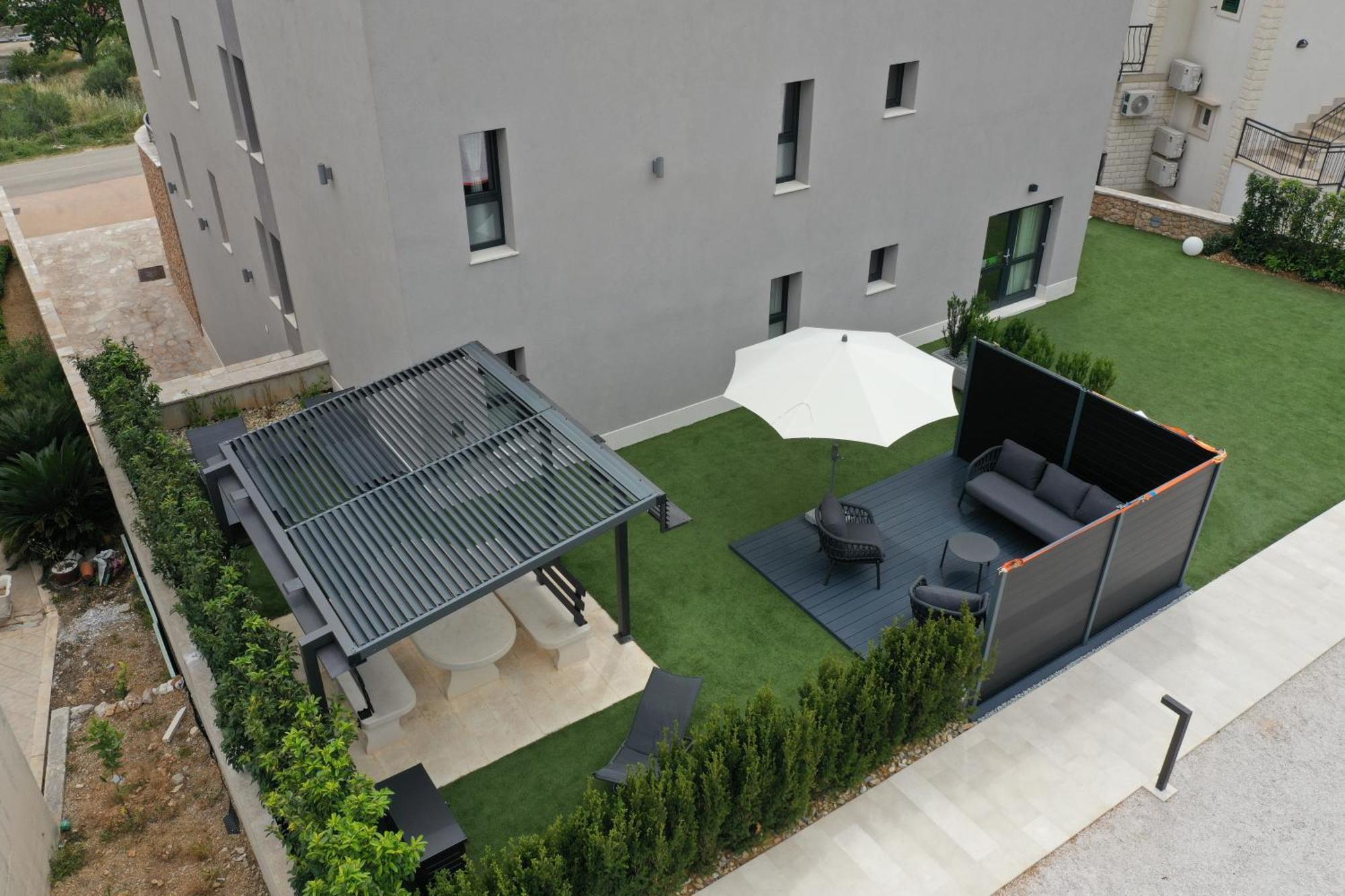 Grey House Apartment Bol Bagian luar foto