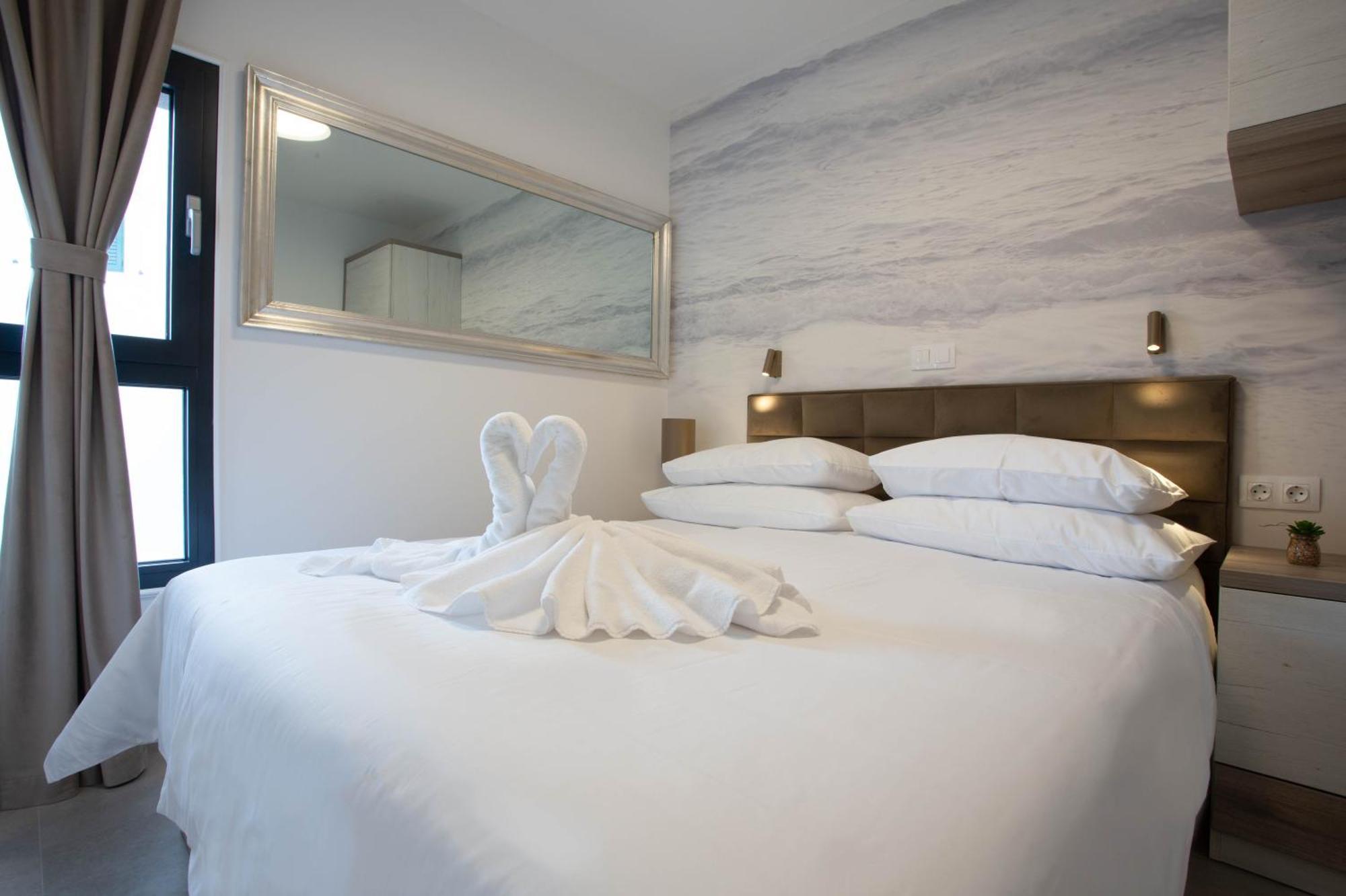 Grey House Apartment Bol Bagian luar foto