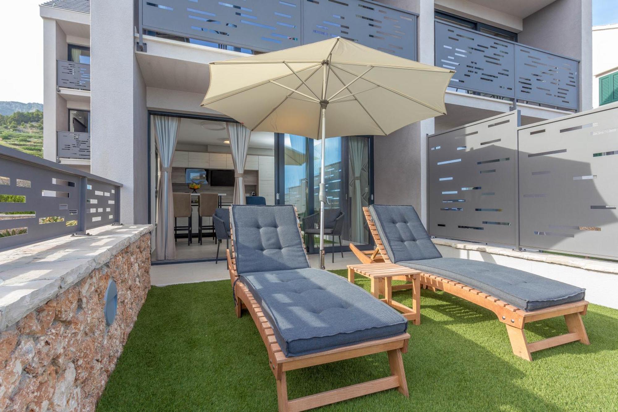 Grey House Apartment Bol Bagian luar foto
