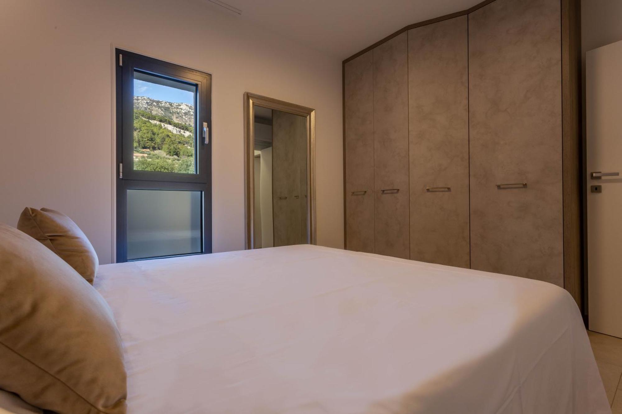 Grey House Apartment Bol Bagian luar foto