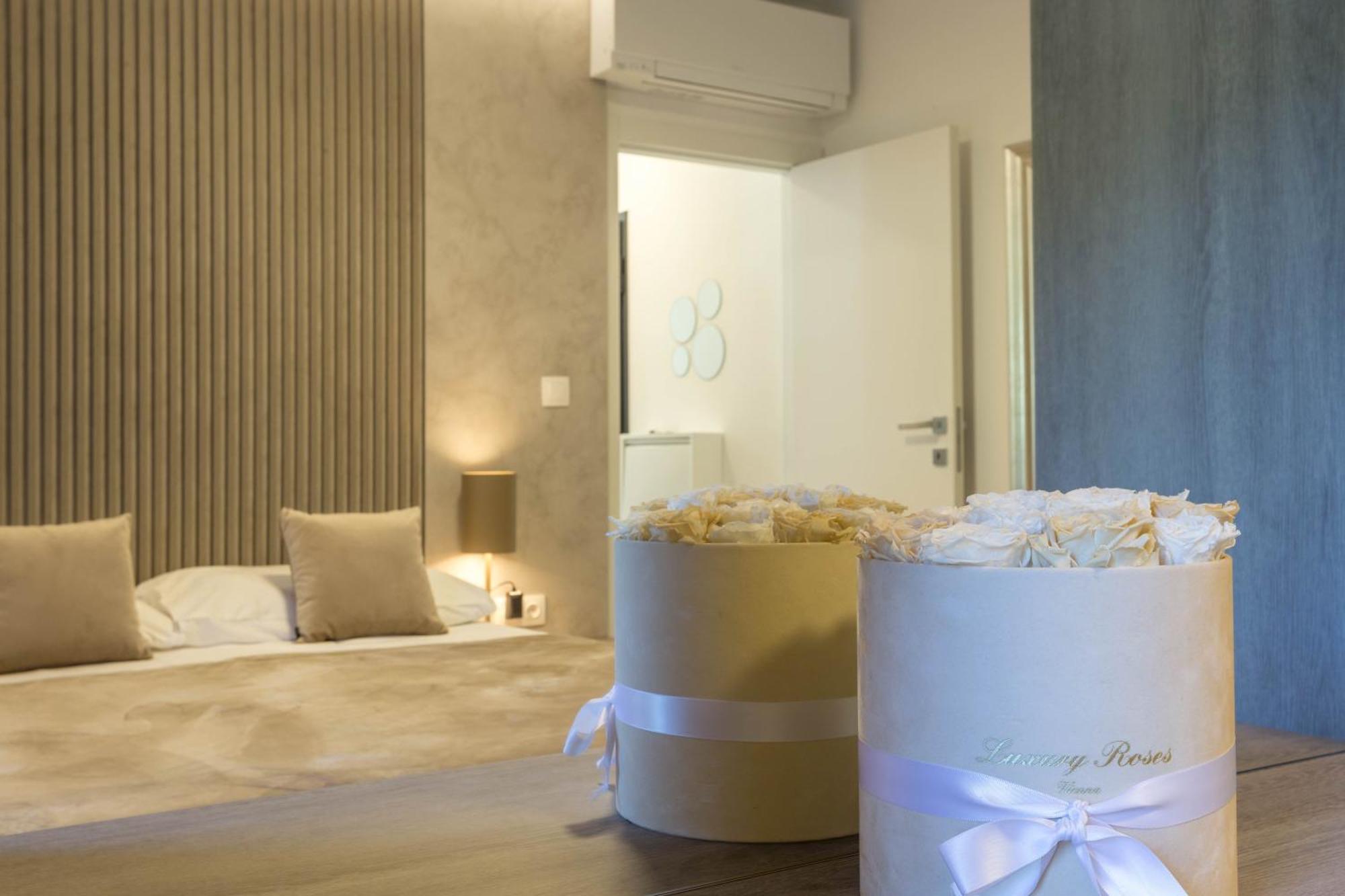 Grey House Apartment Bol Bagian luar foto